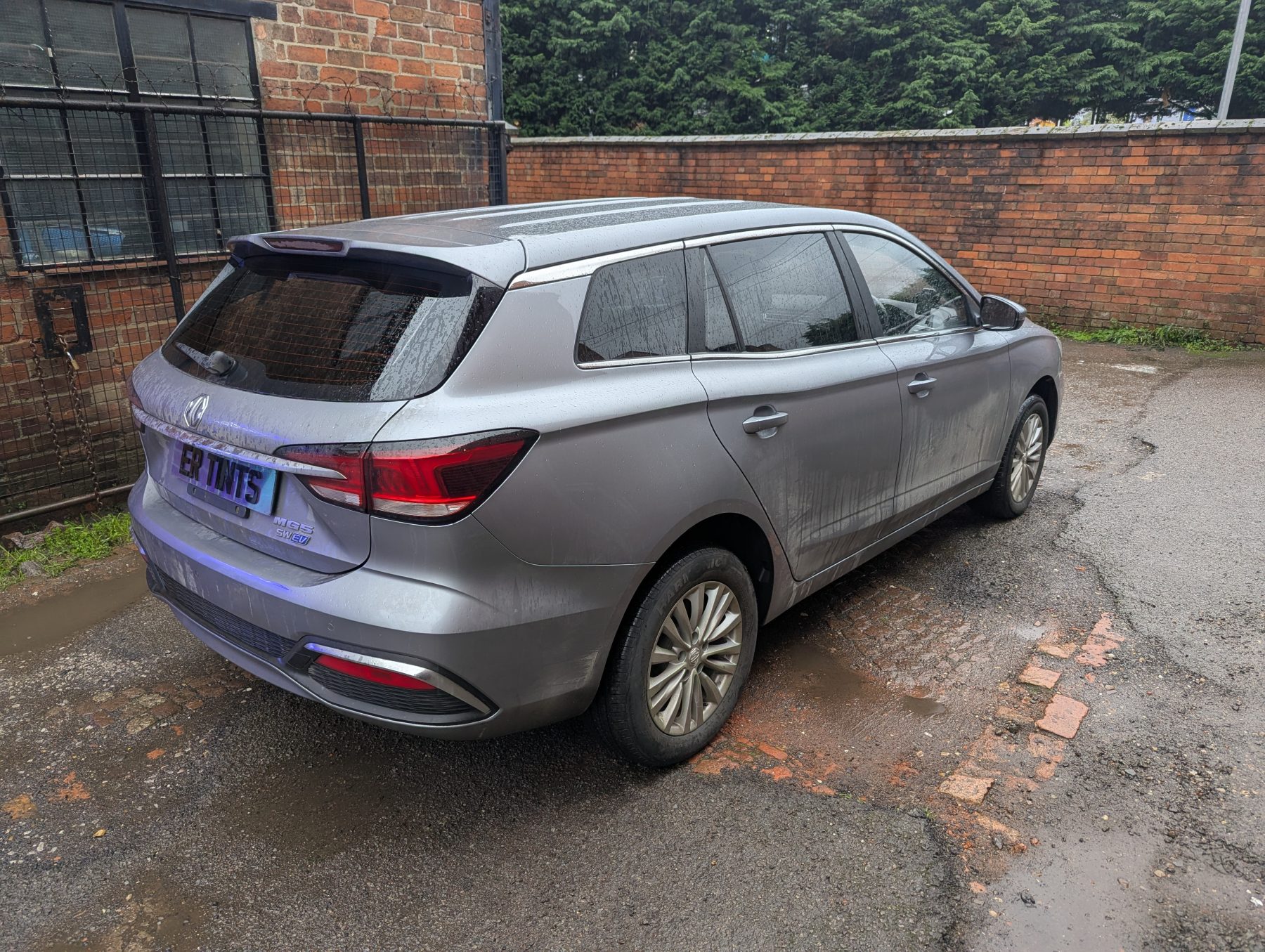 Window Tinting Silver mg5 with 20% dark smoke rear tinted windows